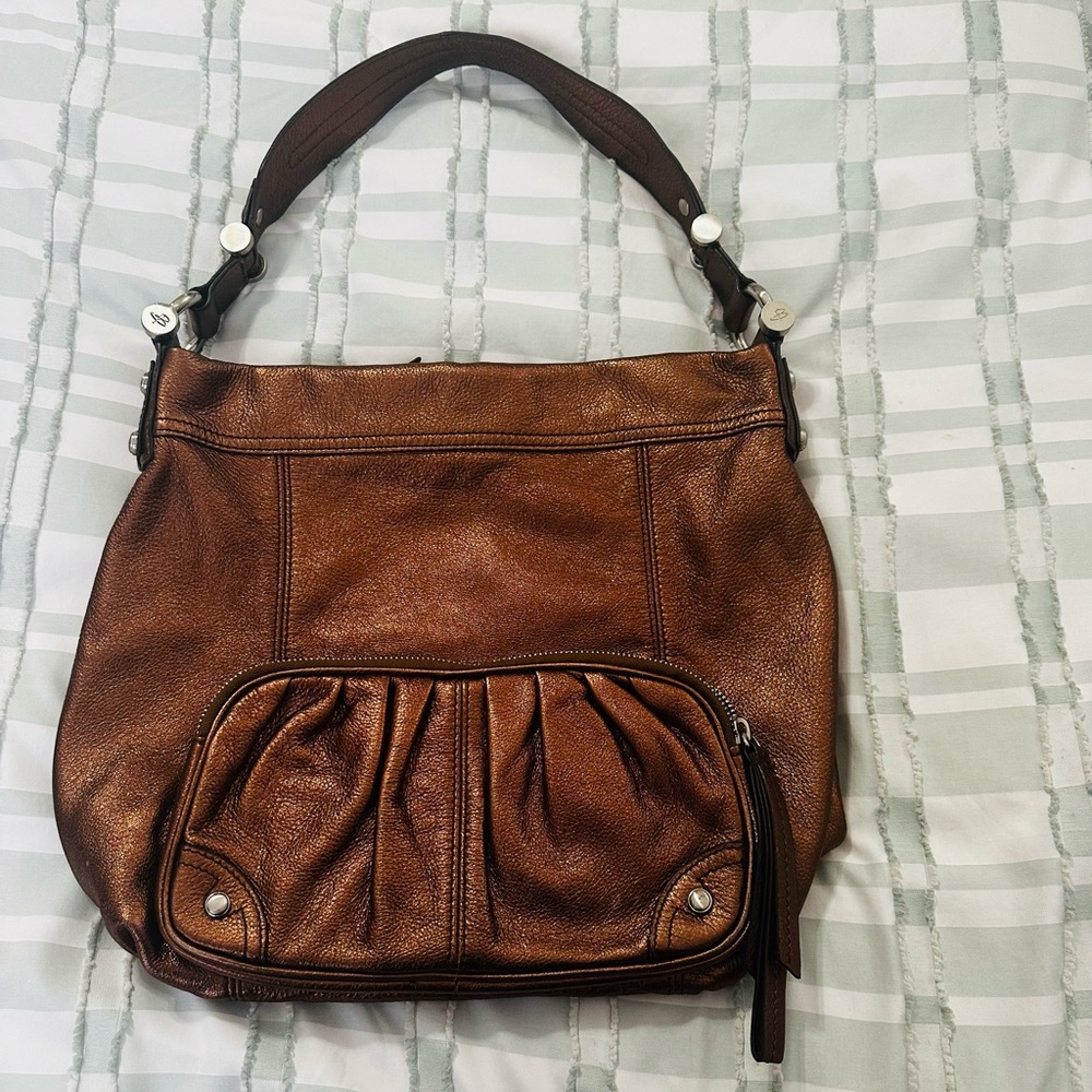 **SOLD ON CROSSPOST**                             BMakowsky Bronze Leather Purse